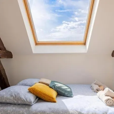 Le Nid Troyen - Gare - Hypercentre - New Cosy - Rent Immo *